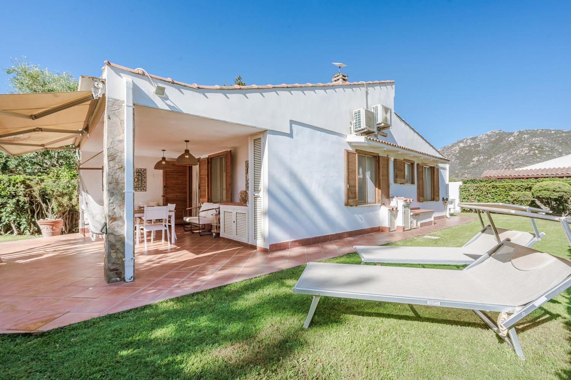 Villa Vinghi - Villasimius Eksteriør billede